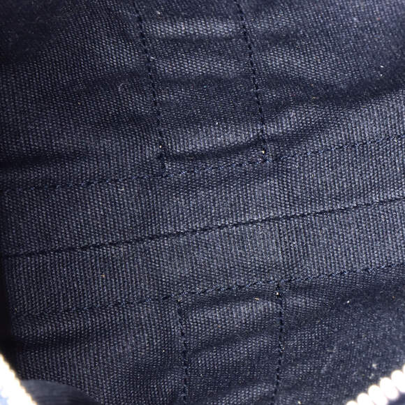 Gucci Crest Duffle Printed Canvas Small #210786G11B - Picture 5 of 6